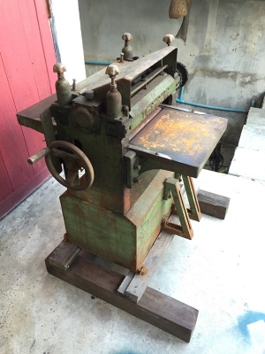 เครื่องรีดไม้ ยี่ห้อ Dainichi เครื่องรีดไม้ ยี่ห้อ Dainichi