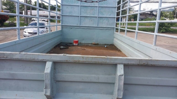 ขายครับ 6 ล้อ ISUZU _120 แรงยาว 5 เมตร พร้อมใช้ครับ