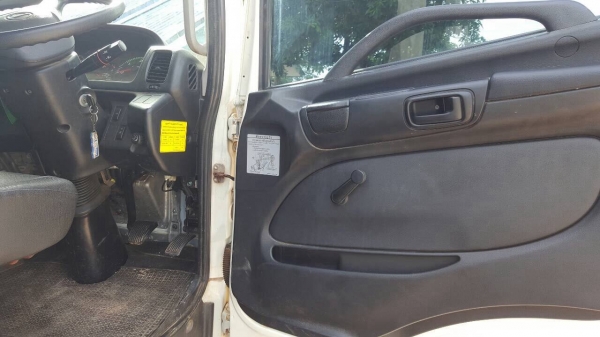 ขายดาวน์ HINO MEGA FC9J ปี 56 กระบะยาว 5.50 เมตร เครื่องเดิม JO5E 145 แรงม้า เกียร์เดิม คัสซีสวยตลอดเส้น ภายในสวย เปลี่ยนสัญญา ส่งต่อได้เลยครับ