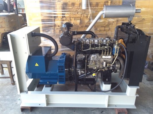 ขายเครื่องปั่นไฟ อีซูซุ  C240  27KVA.  (  130,000 บาท )