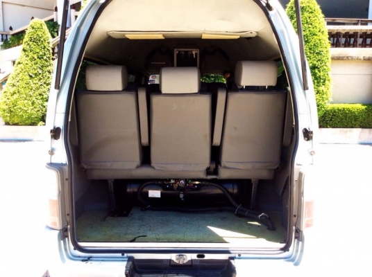 Nissan URVAN หลังคาสูง ปี 2004 2JZ-GE-LPG