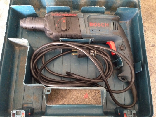 ขายสว่านโรตารี่ Bosch GBH 2-22e รุ่น 2ระบบแท้ๆ สภาพสวยมาก เดิมๆ วิ่งนิ่ม พร้อมใช้งาน