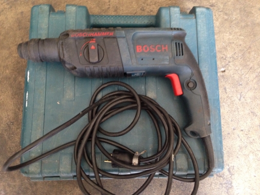 ขายสว่านโรตารี่ Bosch GBH 2-22e รุ่น 2ระบบแท้ๆ สภาพสวยมาก เดิมๆ วิ่งนิ่ม พร้อมใช้งาน ขายสว่านโรตารี่ Bosch GBH 2-22e รุ่น 2ระบบแท้ๆ สภาพสวยมาก เดิมๆ วิ่งนิ่ม พร้อมใช้งาน