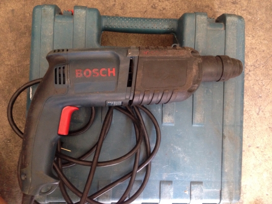 ขายสว่านโรตารี่ Bosch GBH 2-22e รุ่น 2ระบบแท้ๆ สภาพสวยมาก เดิมๆ วิ่งนิ่ม พร้อมใช้งาน ขายสว่านโรตารี่ Bosch GBH 2-22e รุ่น 2ระบบแท้ๆ สภาพสวยมาก เดิมๆ วิ่งนิ่ม พร้อมใช้งาน