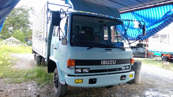 6ล้อร๊อกกี้175แรง ยาว 6.10 ยาง 8.25 รถประกอบ ขับง่าย เครื่องดี ราคาต่อรองได้