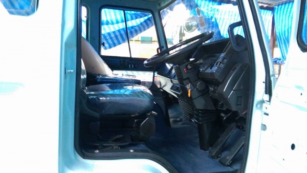 6ล้อร๊อกกี้175แรง ยาว 6.10 ยาง 8.25 รถประกอบ ขับง่าย เครื่องดี ราคาต่อรองได้