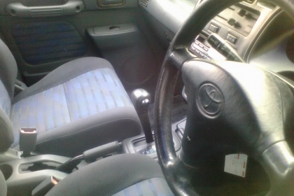 รถราบโฟร์สวยเครื่องดี ติดแก็สLpg แอร์เย็น รถราบโฟร์สวยเครื่องดี ติดแก็สLpg แอร์เย็น