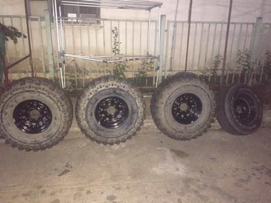 ขายล้อกระทะTCPY 15x8 มี4วงพร้อมยาง35แต่ยางมี3เส้นขายตามสภาพ