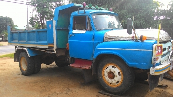 ขายรถดั้ม