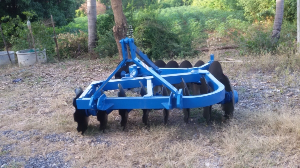 ขายผานพรวน 16ใบ CMT สภาพ 80\% ราคา 43,000 บาท