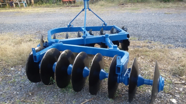 ขายผานพรวน 16ใบ CMT สภาพ 80\% ราคา 43,000 บาท