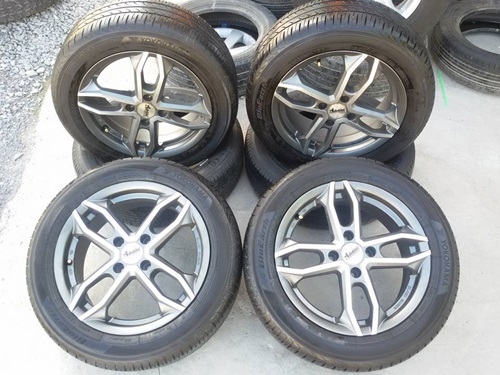 ขายล้อแม็ก ADVAN BLACK RACING ขอบ15 4 รู100พร้อมยาง 4 ล้อ