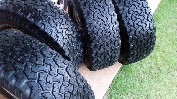 ล้อวีโก้ขอบ 16 พร้อมยาง