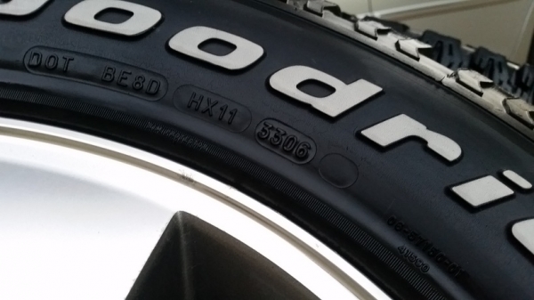 ล้อวีโก้ขอบ 16 พร้อมยาง