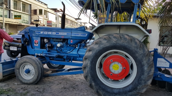 ขายด่วน FORD 6600