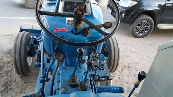 ขายด่วน FORD 6600