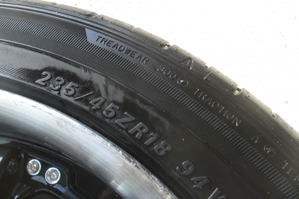 ล้อแม็ก 18นิ้ว 6รู พร้อมยาง สวยๆ 4 ล้อ ราคา 8500 บาท