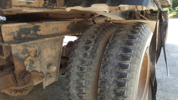 ขายหางพ่วง  สามมิต  2  เพลา. ปี 50    สนใจติดต่อ  081 - 6079515