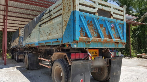 ขายหางพ่วง  สามมิต  2  เพลา. ปี 50    สนใจติดต่อ  081 - 6079515