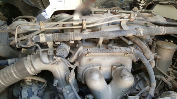 รถอีซูซุ 10 ล้อดั้ม FXZ 360 แรงม้า. ปี 56    สนใจติดต่อ  081 - 6079515