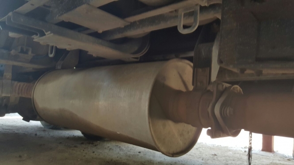 รถอีซูซุ 10 ล้อดั้ม FXZ 360 แรงม้า. ปี 56    สนใจติดต่อ  081 - 6079515