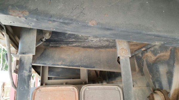 รถอีซูซุ 10 ล้อดั้ม FXZ 360 แรงม้า. ปี 56    สนใจติดต่อ  081 - 6079515