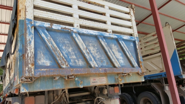 รถอีซูซุ 10 ล้อดั้ม FXZ 360 แรงม้า. ปี 56    สนใจติดต่อ  081 - 6079515