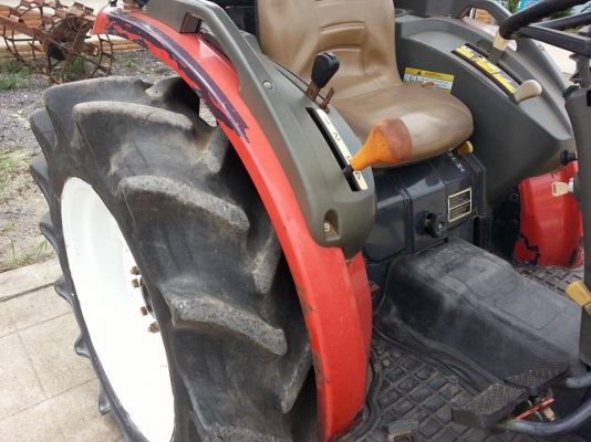 ยันร์ม่า EF312T EX  4 WD  พวงมาลัยเพาเวอร์