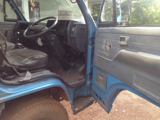 ขายครับNPR59LU5เครื่อง4BD1  115HPห้างแท้เครื่องฝิดจัดแคซซีนางฟ้าพวงมาลัยเพาเวอร์ยางดี6เส้น