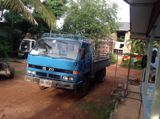 ขายครับNPR59LU5เครื่อง4BD1  115HPห้างแท้เครื่องฝิดจัดแคซซีนางฟ้าพวงมาลัยเพาเวอร์ยางดี6เส้น