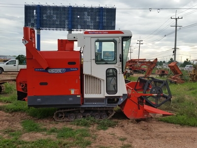 รถเกี่ยวนวดข้าว KUBOTA DC 1SU มีตู้เก๋ง สภาพ 90\% ผ่านการใช้ งานมาน้อย เก่าญี่ปุ่นแท้ รถเกี่ยวนวดข้าว KUBOTA DC 1SU มีตู้เก๋ง สภาพ 90\% ผ่านการใช้ งานมาน้อย เก่าญี่ปุ่นแท้
