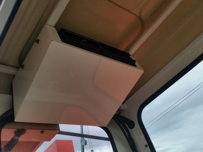 รถเกี่ยวนวดข้าว KUBOTA DC 1SU มีตู้เก๋ง สภาพ 90\% ผ่านการใช้ งานมาน้อย เก่าญี่ปุ่นแท้