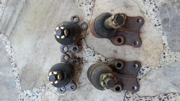 ขายลูกหมาก isuzu dragon และ tfr ของใหม่ชุดละ 1000 พร้อมส่ง