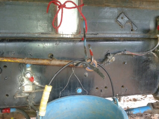 ขายรถพ่วง HINO FM3M ดั้มแม่-ลูก 3 คาน วางเครื่อง P11C 320 แรงม้า คัสซีสวยตลอดเส้น ช่วงล่างดี ยางเต็ม แอร์เย็น ทะเบียนพร้อมโอนครับ ขายรถพ่วง HINO FM3M ดั้มแม่-ลูก 3 คาน วางเครื่อง P11C 320 แรงม้า คัสซีสวยตลอดเส้น ช่วงล่างดี ยางเต็ม แอร์เย็น ทะเบียนพร้อมโอนครับ