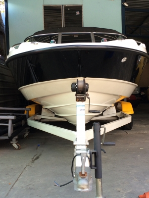 ขายเรือBayliner215 ปี2012 วิ่งน้อย สภาพใหม่มาก