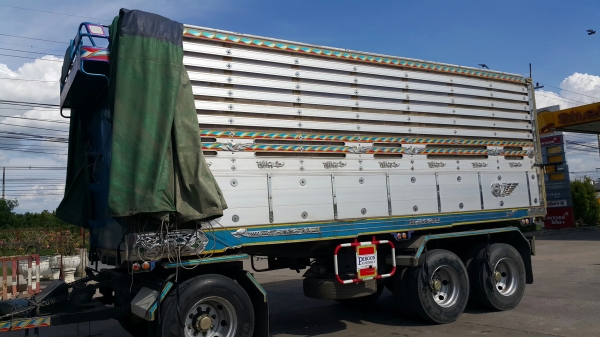 ขายรถพ่วง 24 ล้อ แม.ลูก กระบะเนียมคอกเกษตรดั้ม อู่.พิรุณ HINO 344 ปี.56 รถสวย ยางเต็ม วิ้งน้อย ราคา2900000 ต่อรอง ขายรถพ่วง 24 ล้อ แม.ลูก กระบะเนียมคอกเกษตรดั้ม อู่.พิรุณ HINO 344 ปี.56 รถสวย ยางเต็ม วิ้งน้อย ราคา2900000 ต่อรอง