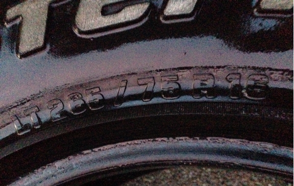 ยาง All BF goodrich 265 75 16 ไม่มีปะ ไม่บวม พร้อมใช้งานราคาไม่แพง