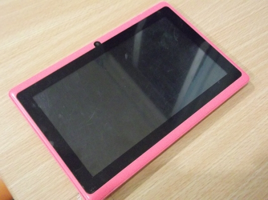 ขายแทปเล็ตขนาดจอ 7 นิ้วแบตใหม่