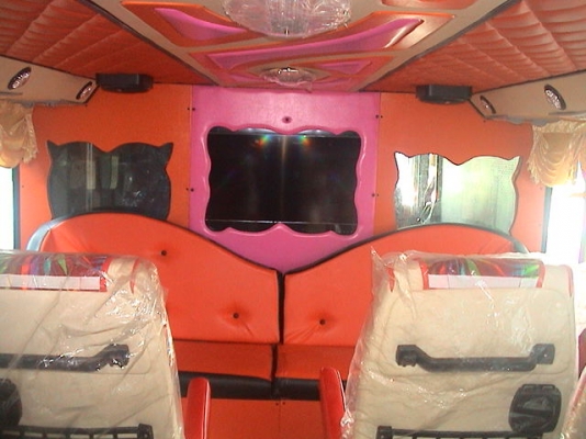 ขายรถบัสแป็ดล้อต่อใหม่ Benz