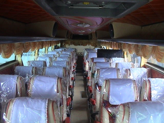 ขายรถบัสแป็ดล้อต่อใหม่ Benz