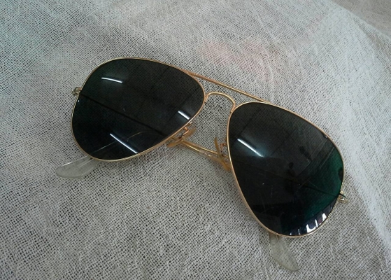 แว่นตา B&amp;L RAY-BAN USA ราคามิดไนท์เซล