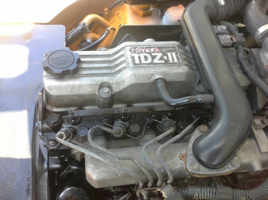 TOYOTA 7FD25ขนาด2.5ตัน เสาสูง3เมตร เกียร์ออร์โต้ เครื่องยนต์ดีเซล1DZ2ยางตันใหม่4เส้น รับประกันเครื่องเกียร์