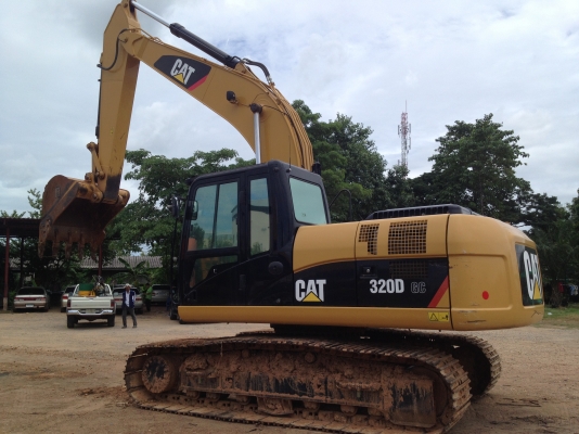 ขายรถแม็คโคร   รุ่น  320 GC