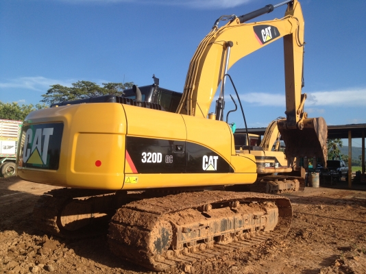 ขายรถแม็คโคร   รุ่น  320 GC