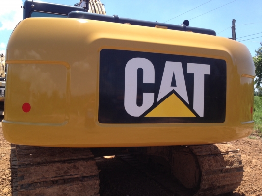 ขายรถแม็คโคร   รุ่น  320 GC