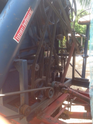 เครื่องโม่ ข้าว ข้าวโพด