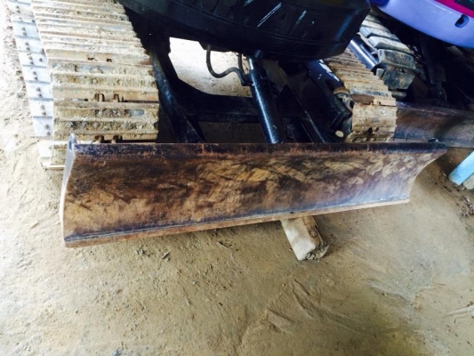 ขายแบคโฮ Yanmar PC50 สีเหลือง(เจ้าของขายเอง)