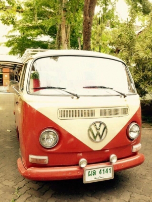 ขายแตงโมไฟเลี้ยวล่าง