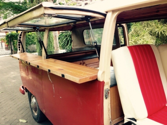 ขายแตงโมไฟเลี้ยวล่าง