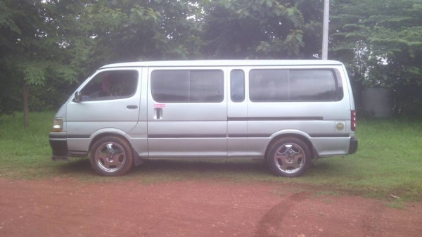 ขายรถตู้ช่วงยาวปี97 ดีเซล